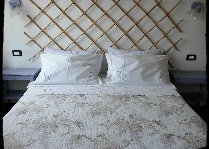 I Glicini فندق مبيت وإفطار 3*