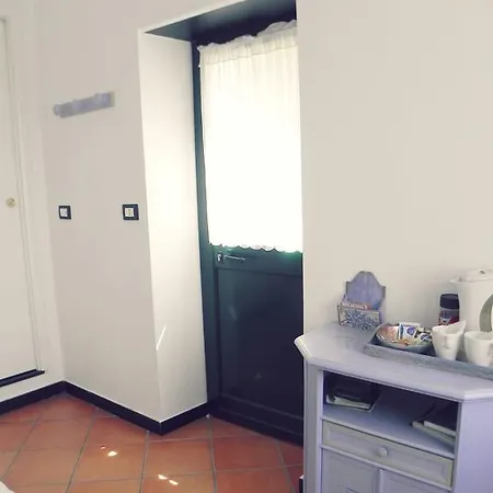 Alojamento de Acomodação e Pequeno-almoço I Glicini 3*