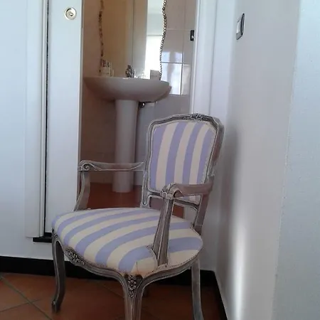 Alojamento de Acomodação e Pequeno-almoço I Glicini 3*