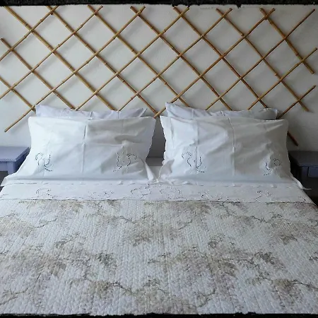 I Glicini 住宿加早餐酒店 3*